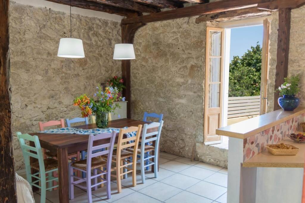 ניקיאנה Villa Rocca מראה חיצוני תמונה